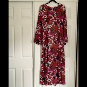 Leith dress with dual slits, sits above ankles
